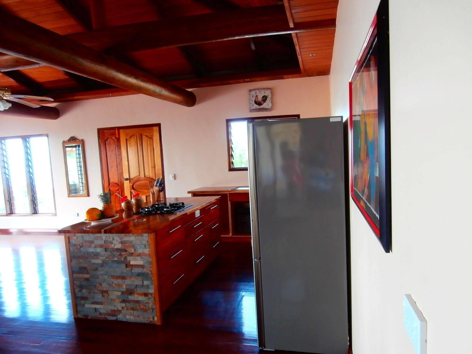 Korovesi Sunshine Villas Savusavu Zewnętrze zdjęcie